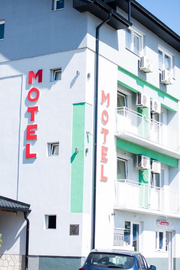 Višegrad Motel Aura מראה חיצוני תמונה